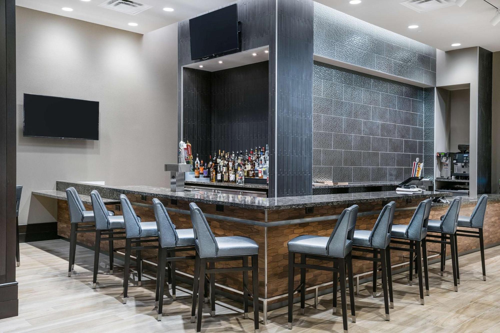 Embassy Suites By Hilton Κόλετζ Στέισον Εξωτερικό φωτογραφία