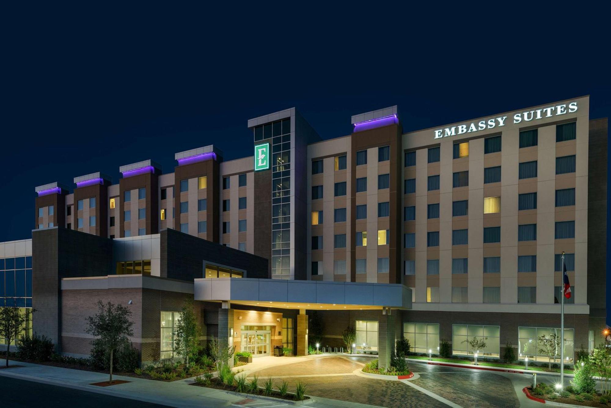 Embassy Suites By Hilton Κόλετζ Στέισον Εξωτερικό φωτογραφία