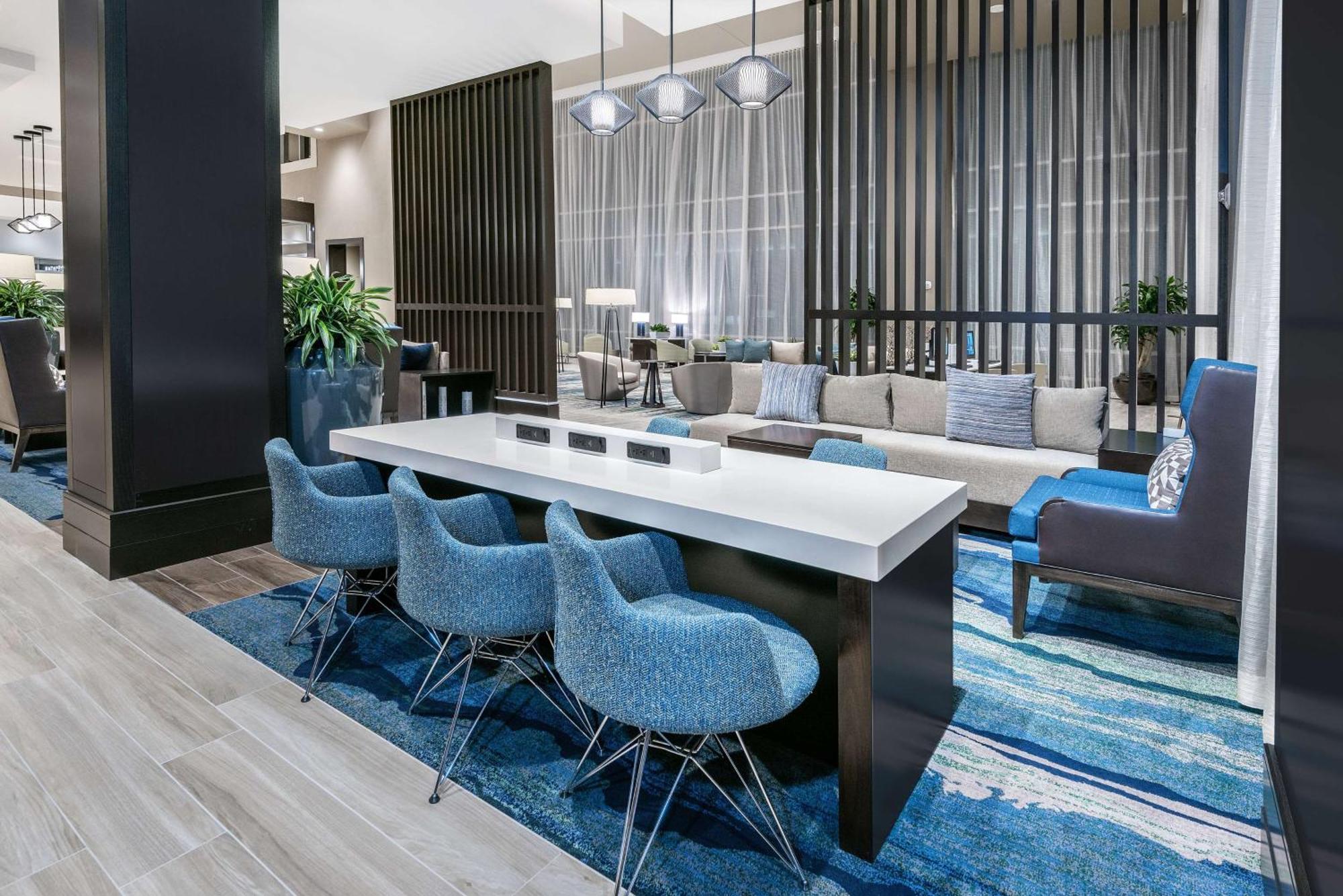 Embassy Suites By Hilton Κόλετζ Στέισον Εξωτερικό φωτογραφία