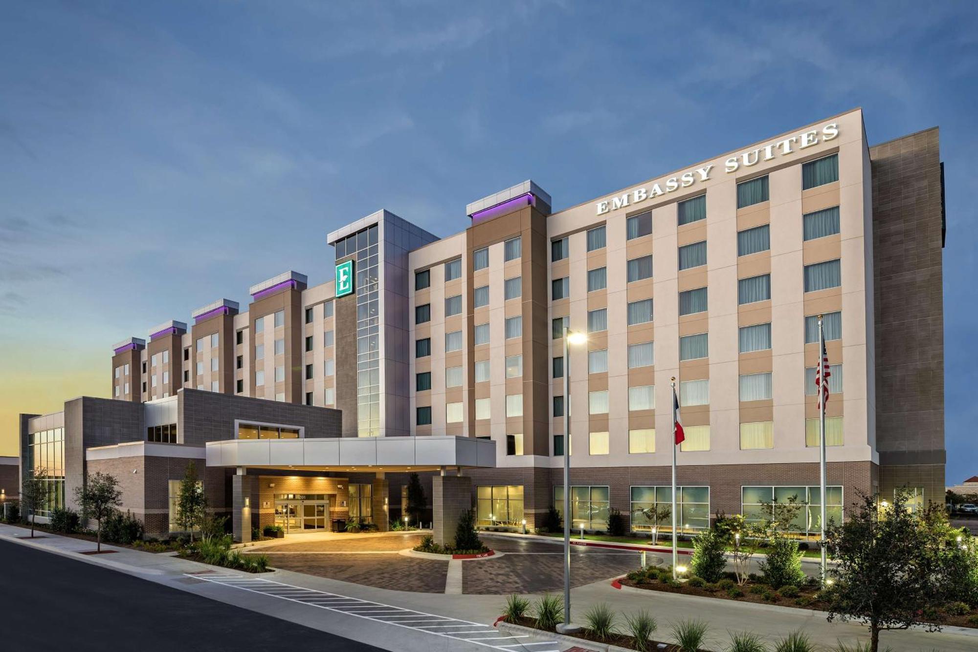 Embassy Suites By Hilton Κόλετζ Στέισον Εξωτερικό φωτογραφία